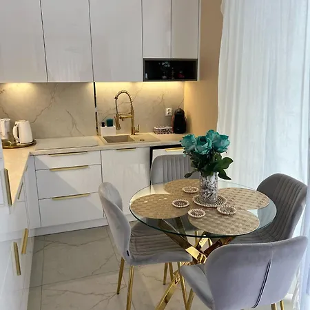 Hevenia Gold Papi & Zales Pogorzelica (Gmina Rewal)