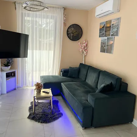 Hevenia Gold Papi & Zales * Pogorzelica (Gmina Rewal)